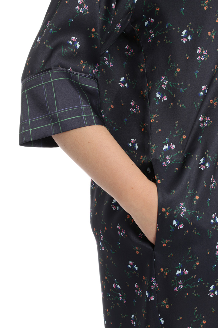 Fluid twill dress Intrend Fluid twill dress Intrend