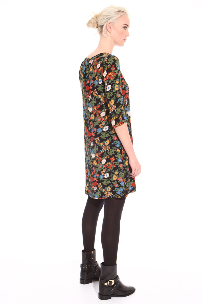Viscose dress Intrend Viscose dress Intrend