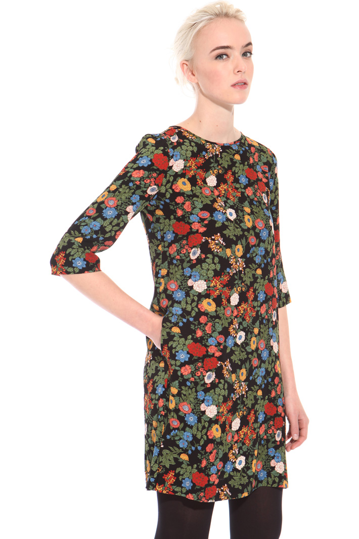 Viscose dress Intrend Viscose dress Intrend