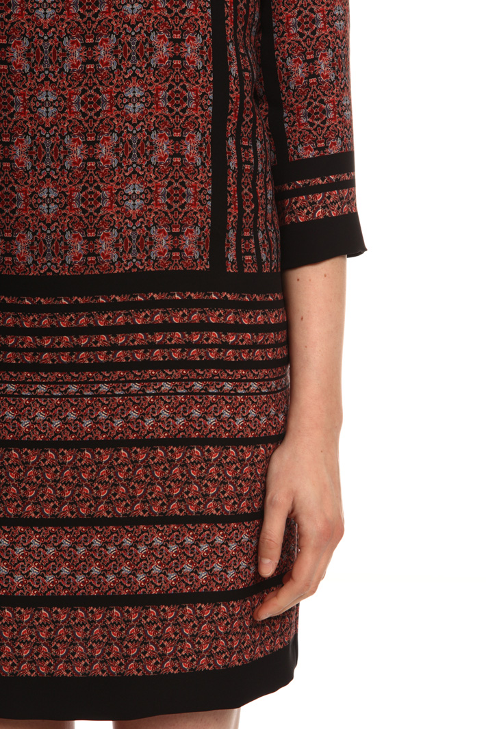 Viscose cady dress
Intrend Viscose cady dress
Intrend