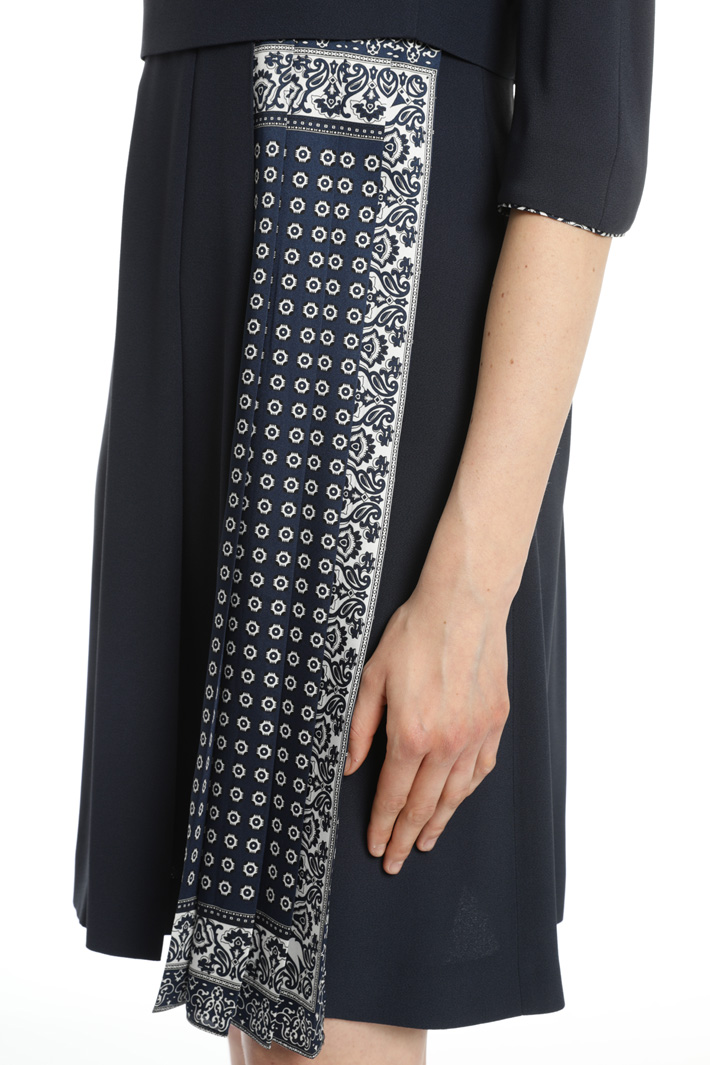 Flared fabric dress
Intrend Flared fabric dress
Intrend
