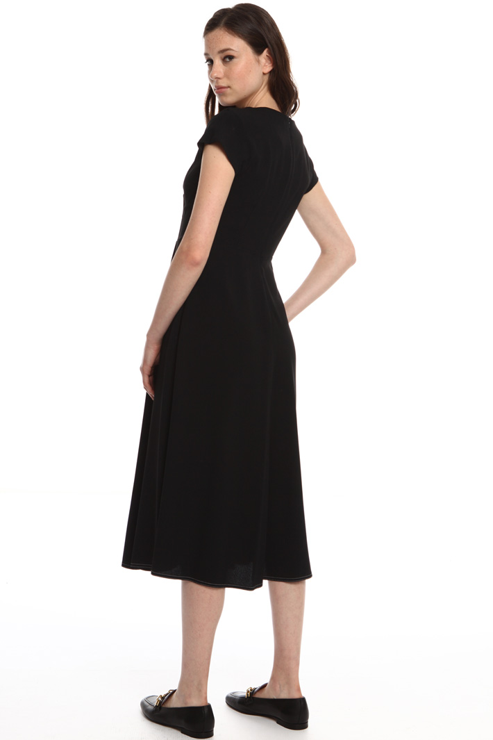 Flared fabric dress
Intrend Flared fabric dress
Intrend