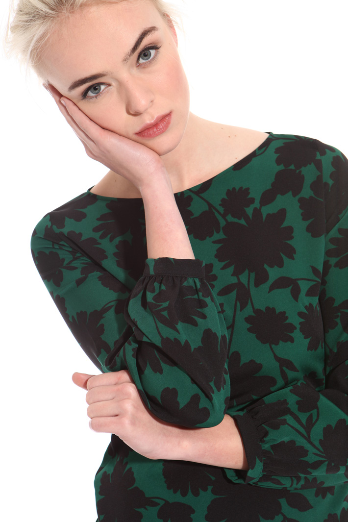Short patterned dress Intrend Short patterned dress Intrend