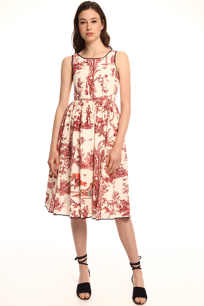 Printed faille dress
Intrend Printed faille dress
Intrend