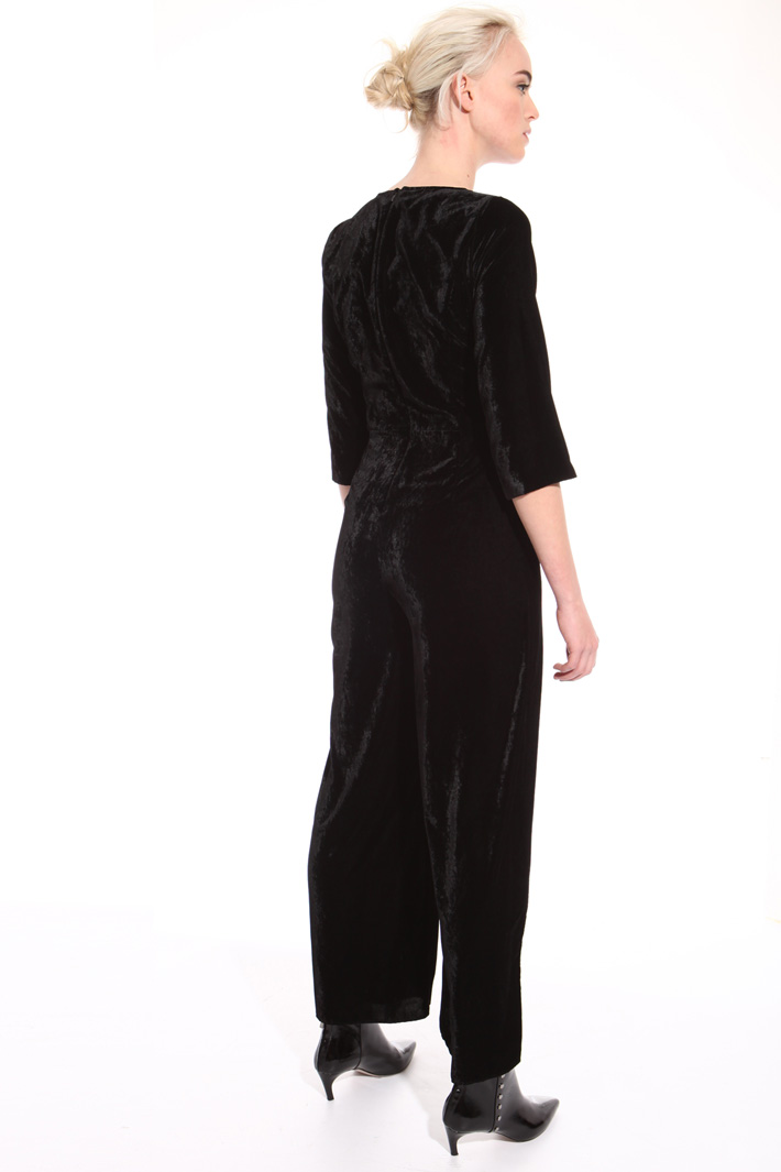 Long chenille jumpsuit Intrend Long chenille jumpsuit Intrend