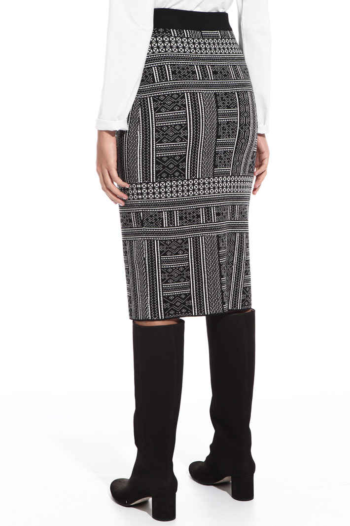Jacquard wool skirt
Intrend Jacquard wool skirt
Intrend