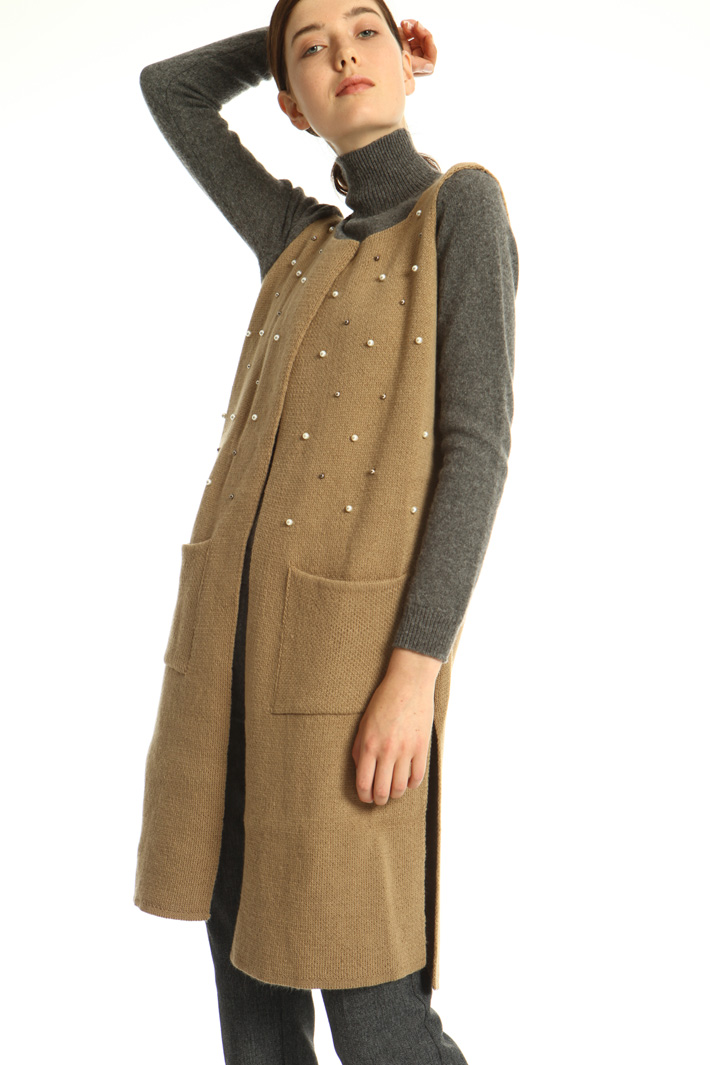 Knitted vest with beads Intrend Knitted vest with beads Intrend
