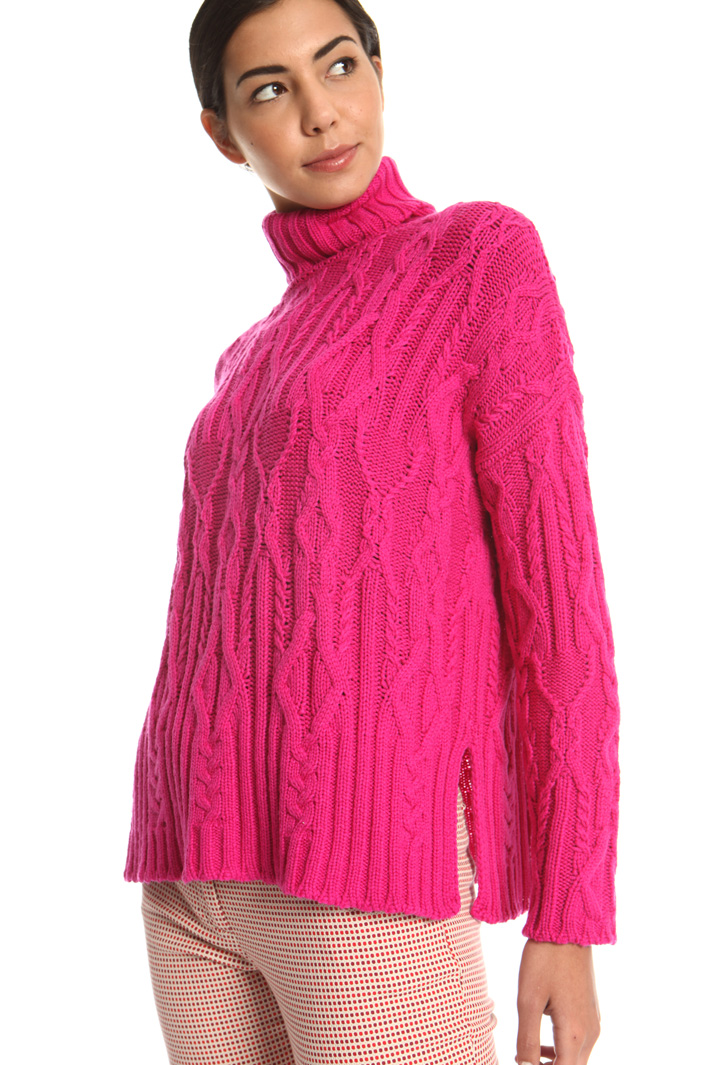 Wool turtleneck sweater
Intrend Wool turtleneck sweater
Intrend