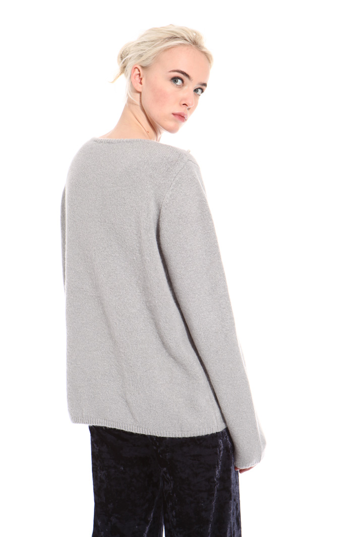 Jewel embroidered sweater Intrend Jewel embroidered sweater Intrend