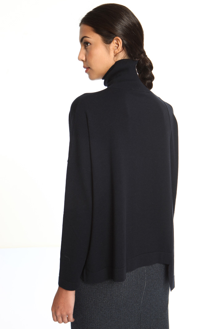 Silk wool blend sweater Intrend Silk wool blend sweater Intrend