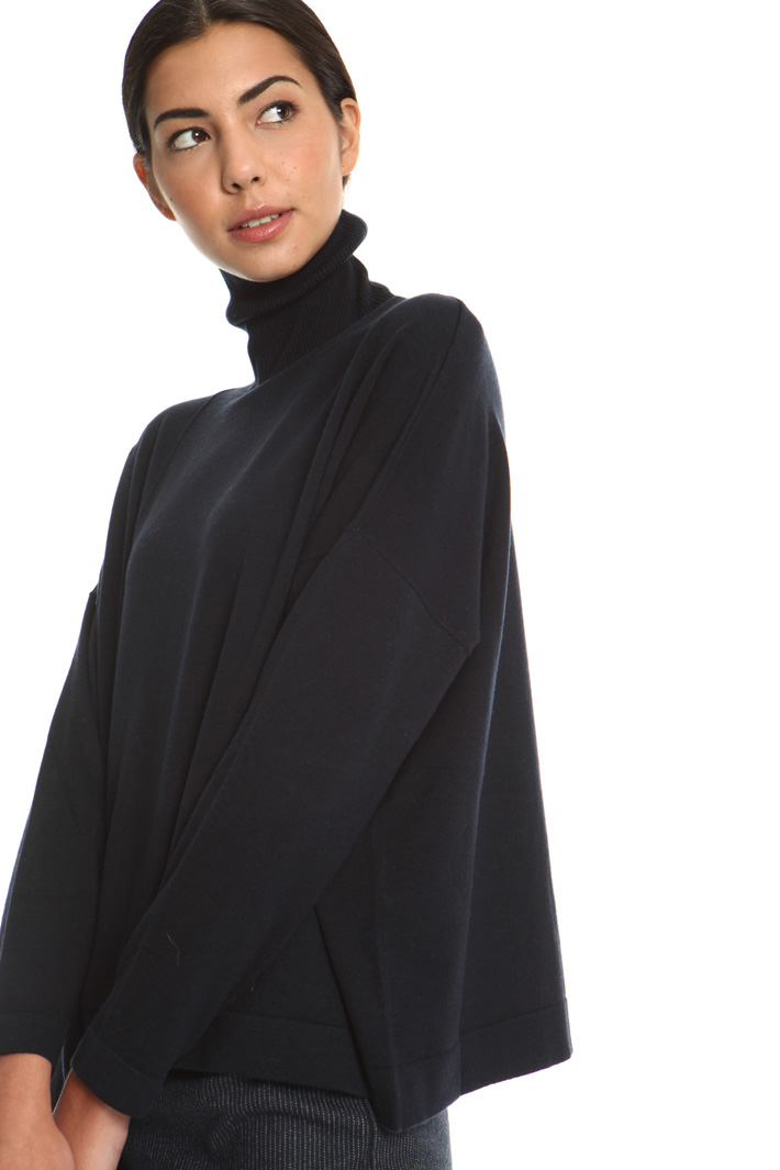 Silk wool blend sweater Intrend Silk wool blend sweater Intrend