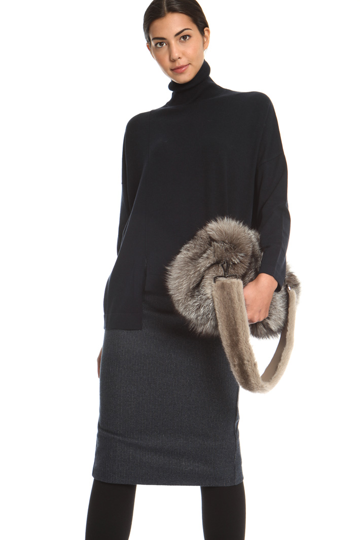 Silk wool blend sweater Intrend Silk wool blend sweater Intrend