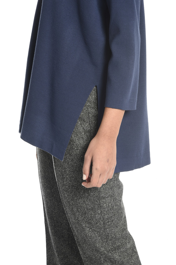 Oversized viscose sweater
Intrend Oversized viscose sweater
Intrend