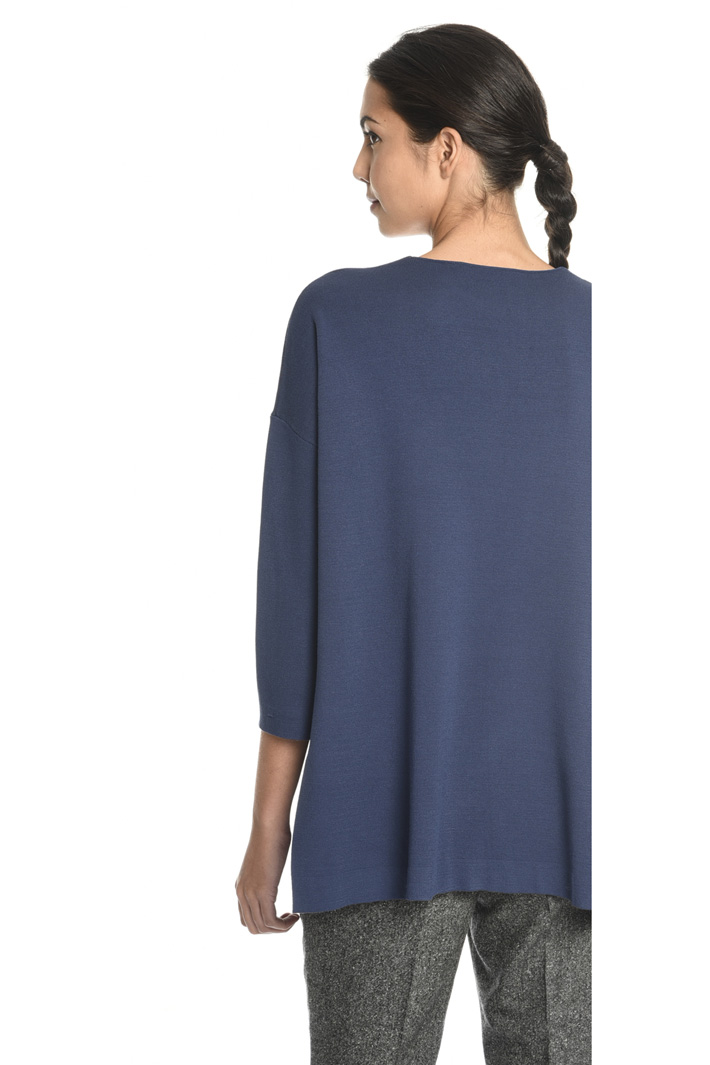 Oversized viscose sweater
Intrend Oversized viscose sweater
Intrend