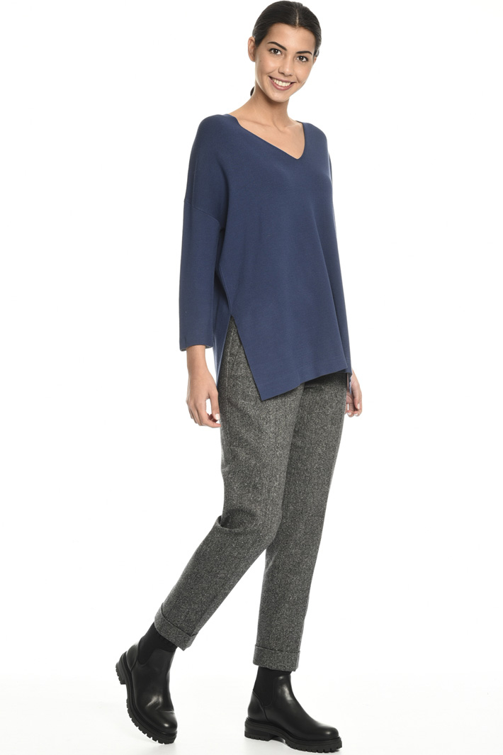 Oversized viscose sweater
Intrend Oversized viscose sweater
Intrend