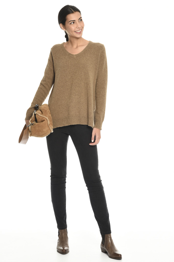 Alpaca blend sweater
Intrend Alpaca blend sweater
Intrend