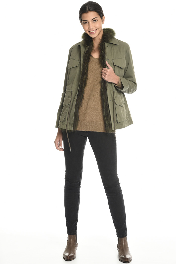 Jacket with fur vest
Intrend Jacket with fur vest
Intrend