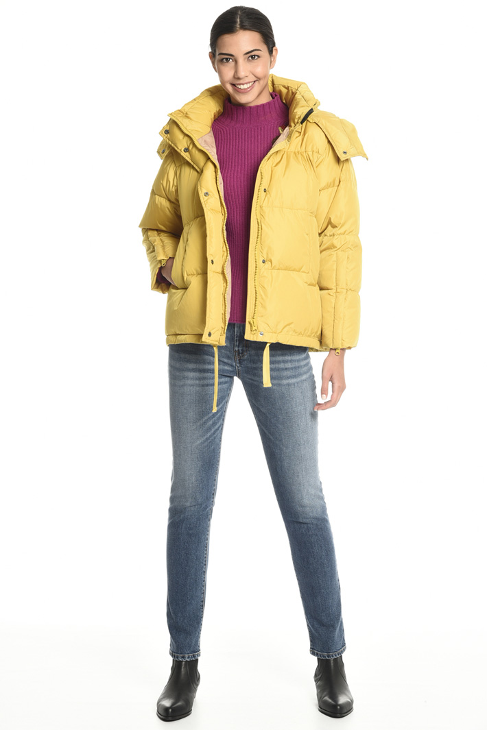 Down jacket with hood
Intrend Down jacket with hood
Intrend