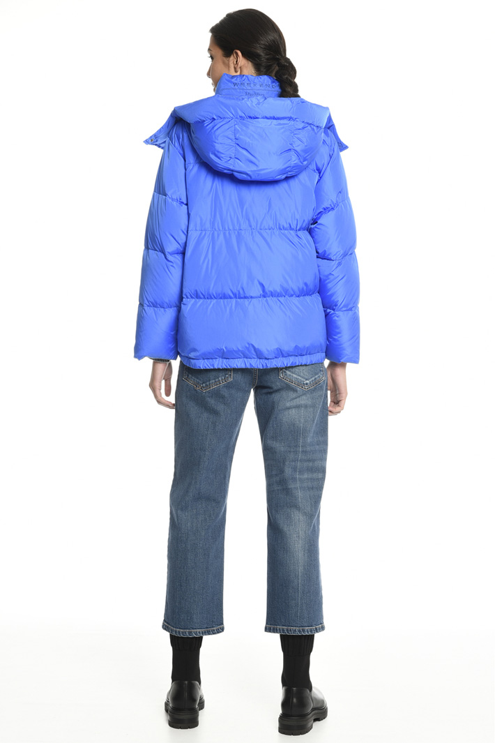 Down jacket with hood
Intrend Down jacket with hood
Intrend