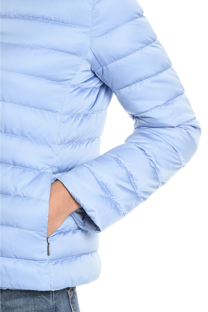 Technical satin down jacket
Intrend Technical satin down jacket
Intrend
