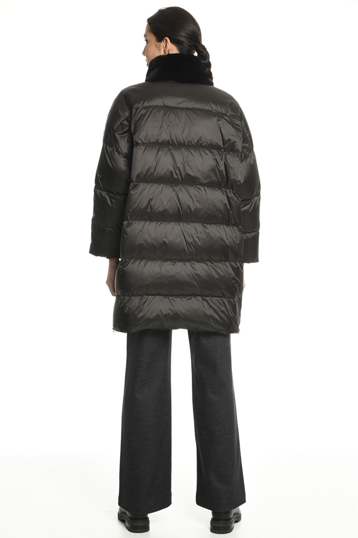 Oversized reversible jacket
Intrend Oversized reversible jacket
Intrend