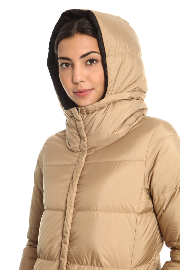 Reversible anti-drop jacket
Intrend Reversible anti-drop jacket
Intrend