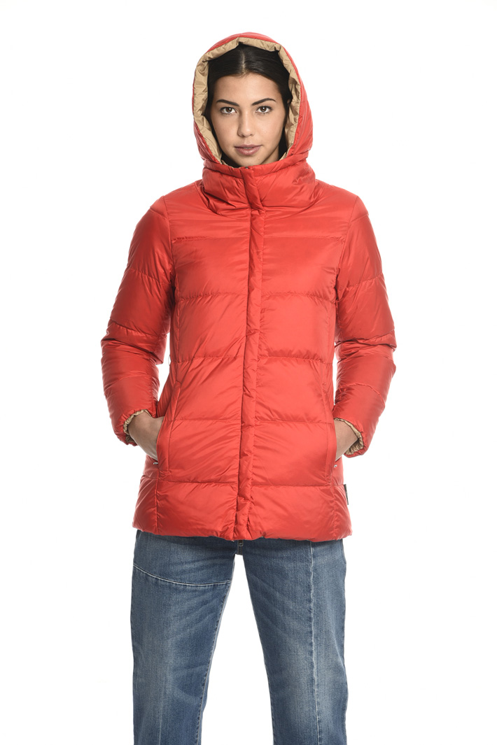 Reversible anti-drop jacket
Intrend Reversible anti-drop jacket
Intrend