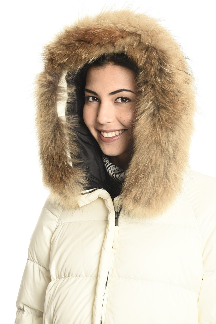 Non-drip down jacket
Intrend Non-drip down jacket
Intrend
