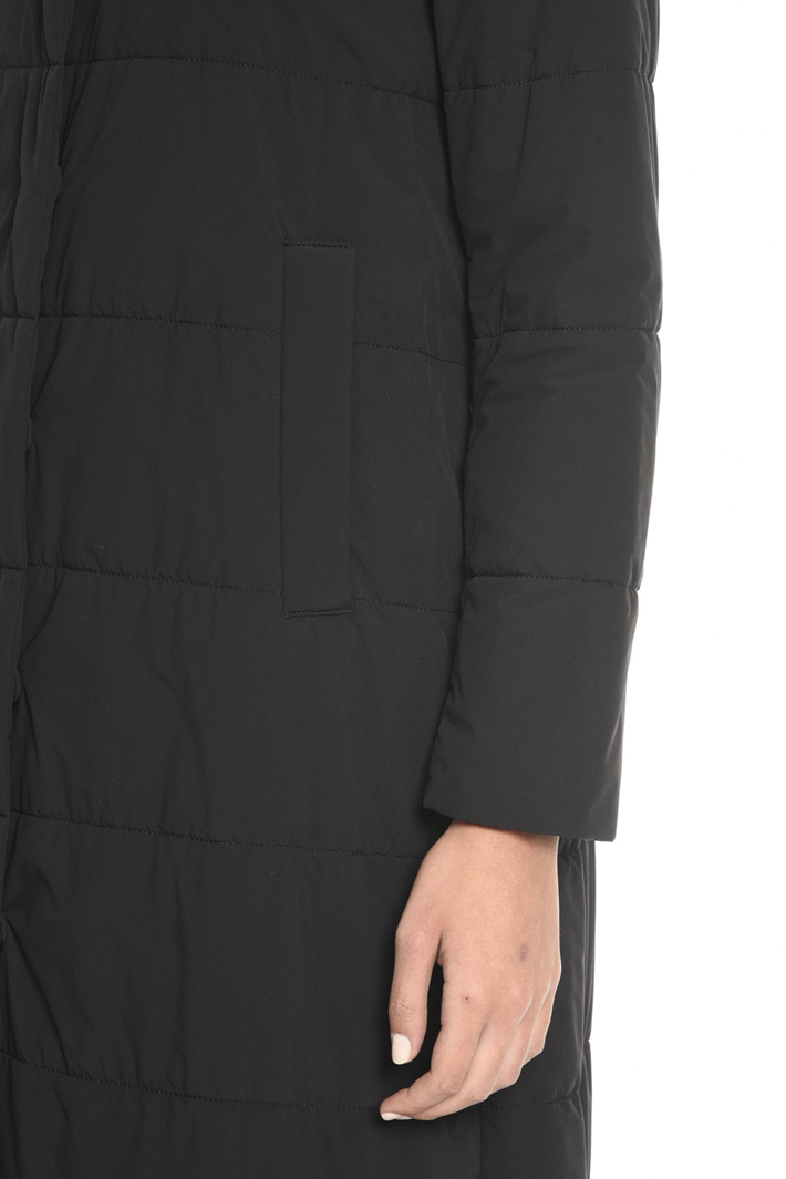 Padded long coat with lapels
Intrend Padded long coat with lapels
Intrend