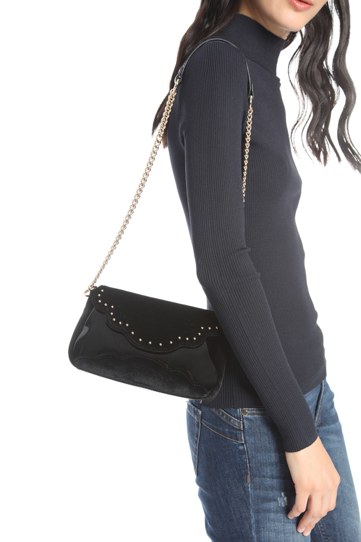 Velvet-effect min bag Intrend Velvet-effect min bag Intrend