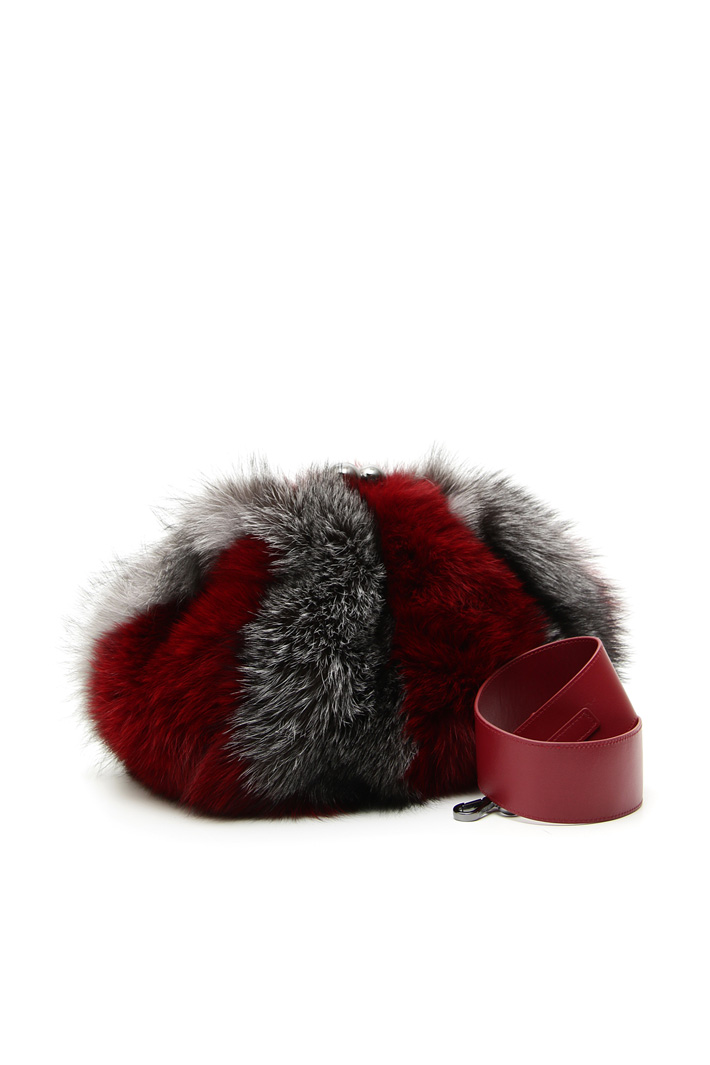 Fox fur hand bag Intrend Fox fur hand bag Intrend