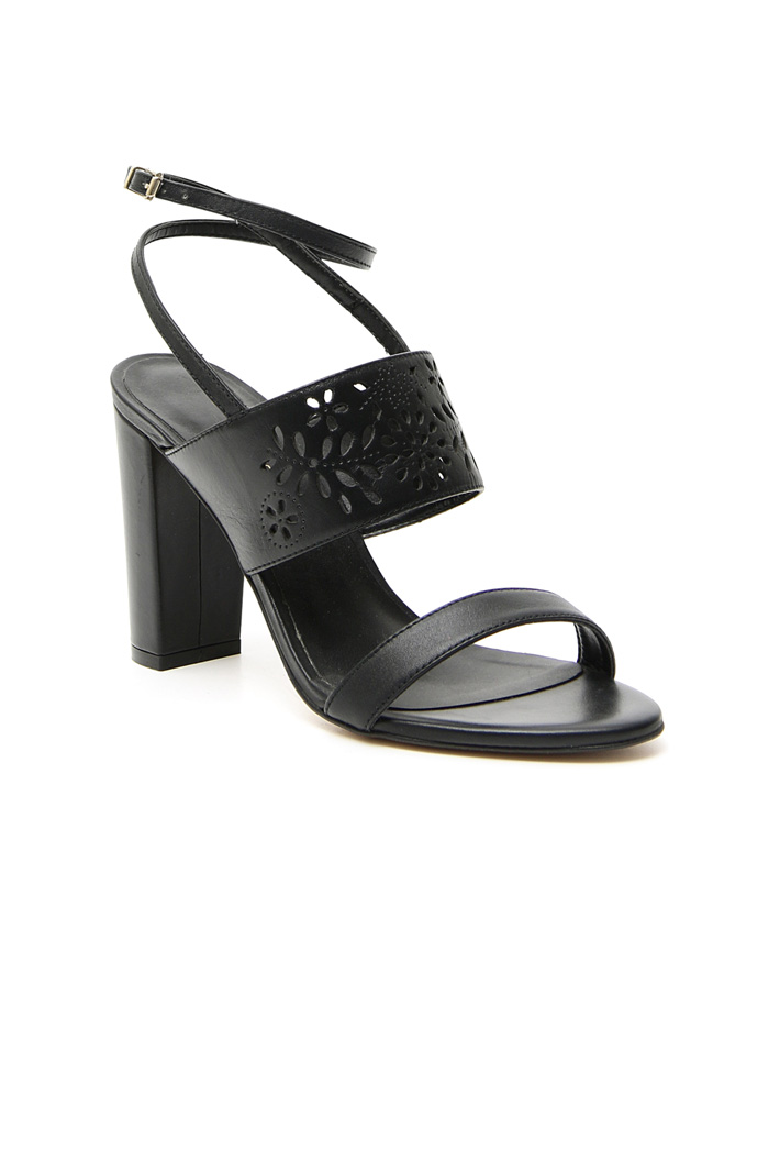 Laser-cut sandals Intrend Laser-cut sandals Intrend