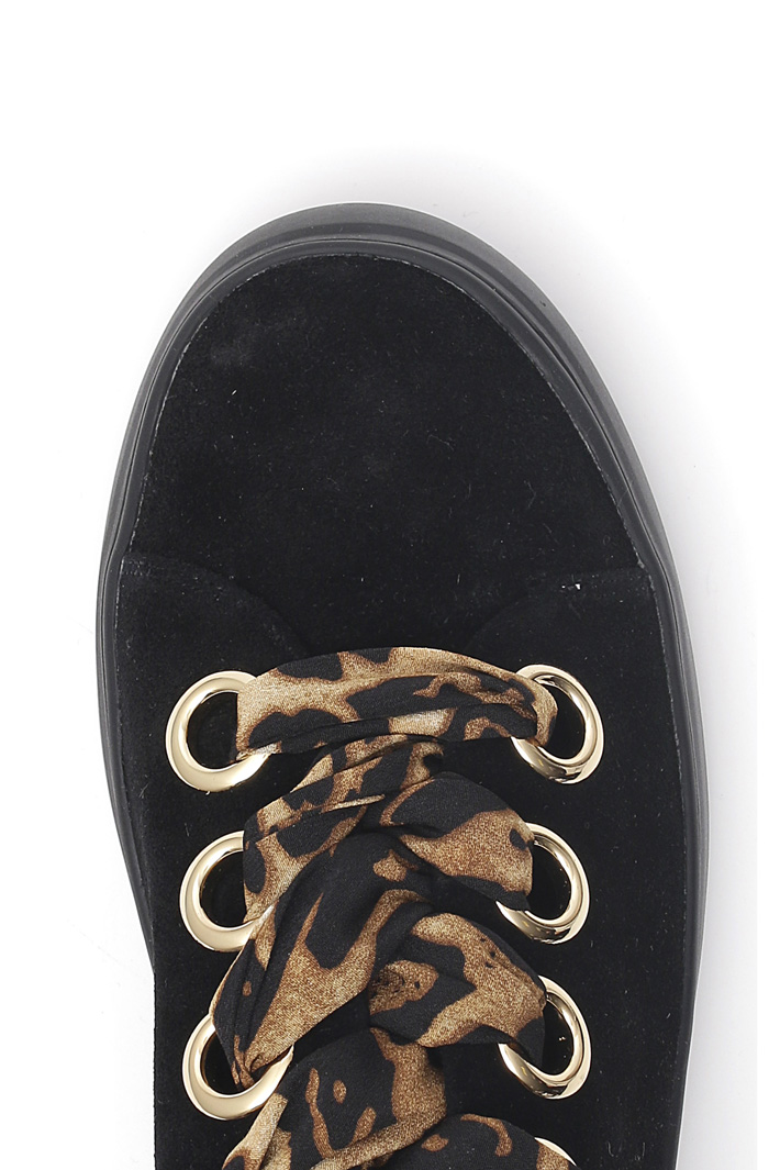 Suede leather sneakers Intrend Suede leather sneakers Intrend