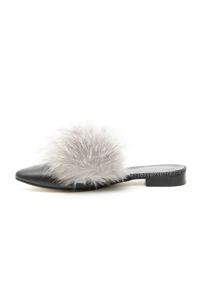 Fox fur sabot shoes Intrend Fox fur sabot shoes Intrend