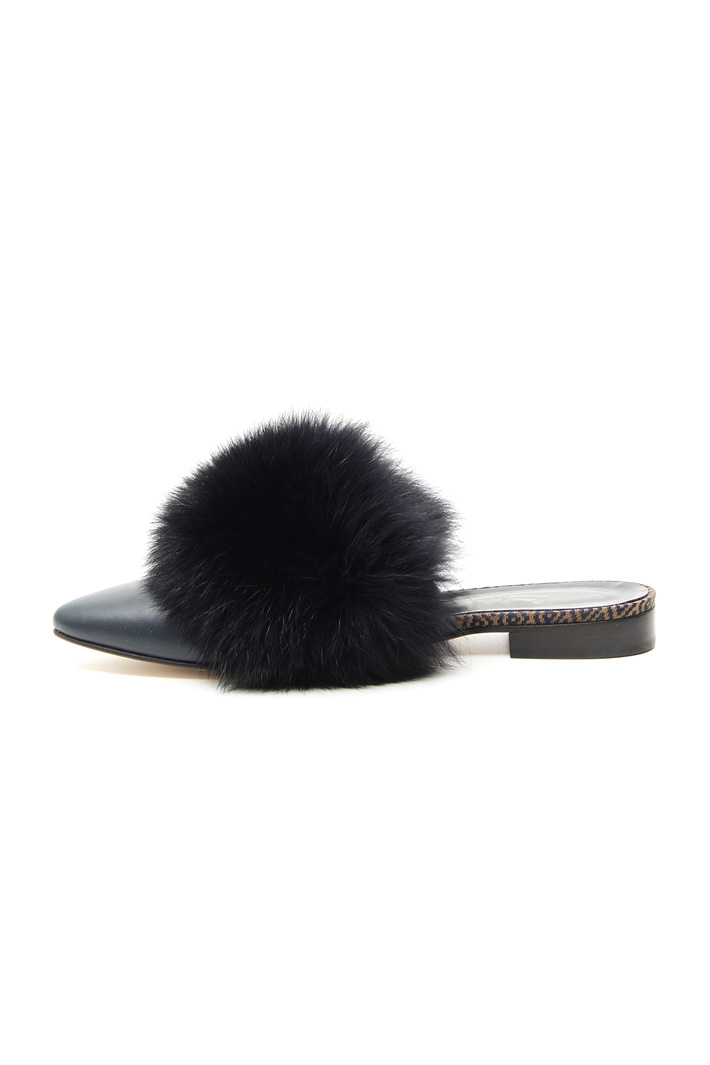 Fox fur sabot shoes Intrend Fox fur sabot shoes Intrend