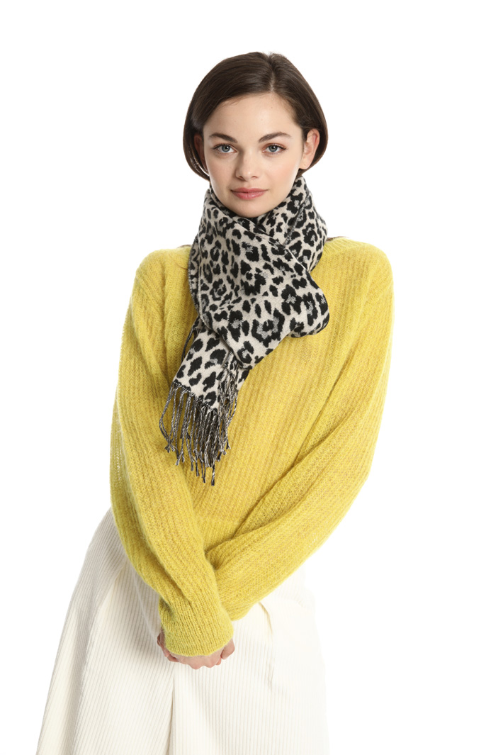 Soft animal print scarf Intrend Soft animal print scarf Intrend