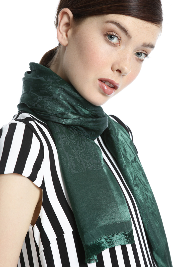 Printed viscose foulard Intrend Printed viscose foulard Intrend