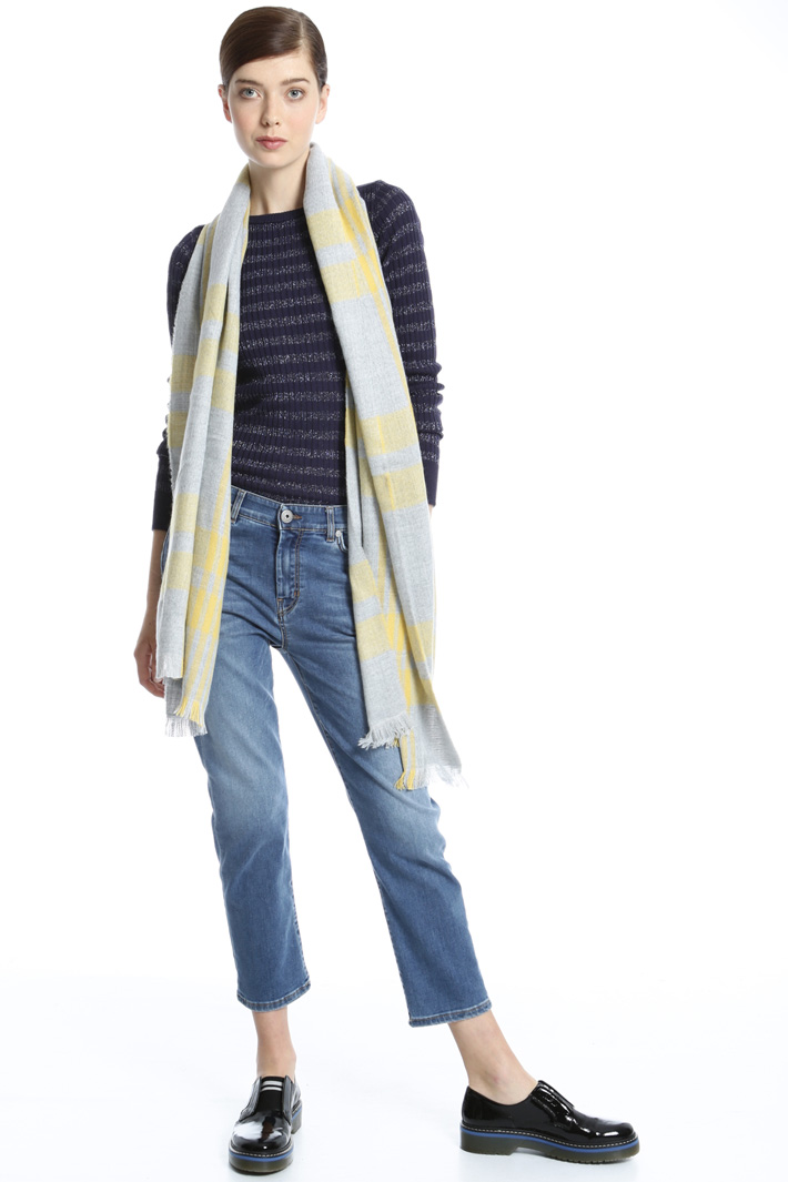 Fringed scarf Intrend Fringed scarf Intrend