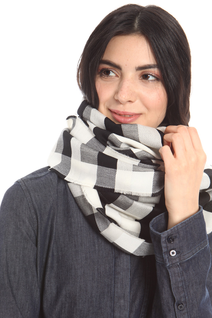 Cotton and wool checked stole Intrend Cotton and wool checked stole Intrend