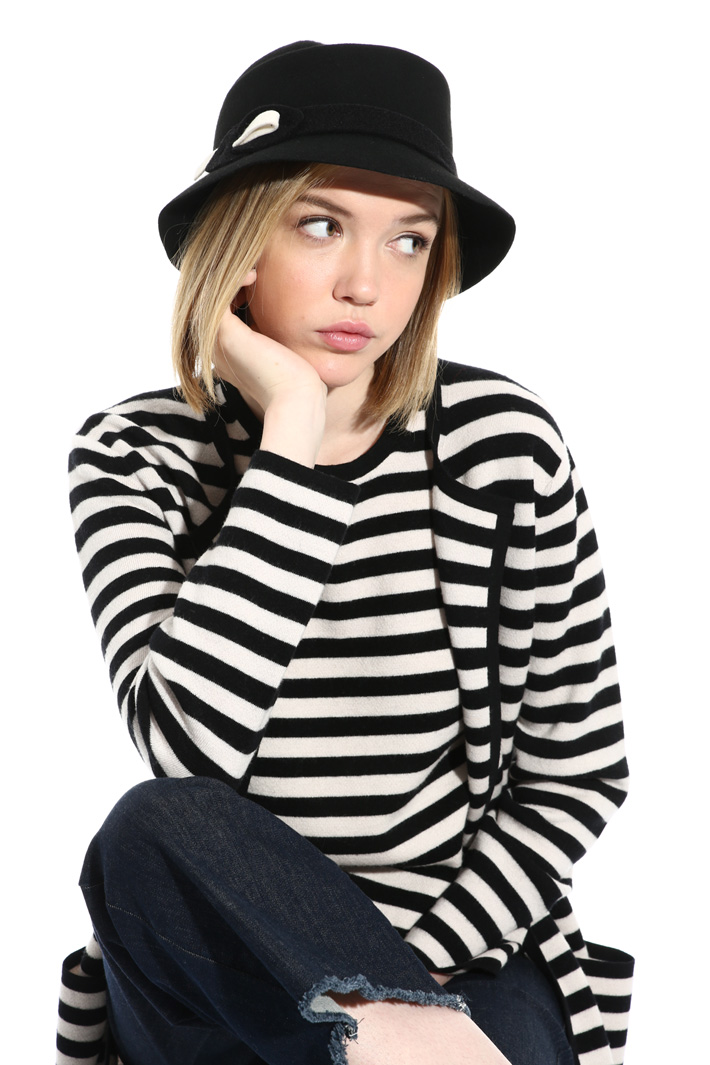 Felted wool hat Intrend Felted wool hat Intrend