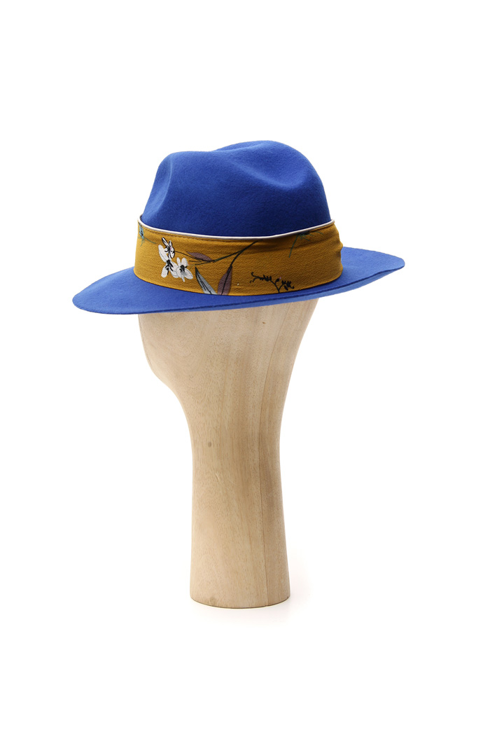 Fantasy ribbon hat Intrend Fantasy ribbon hat Intrend
