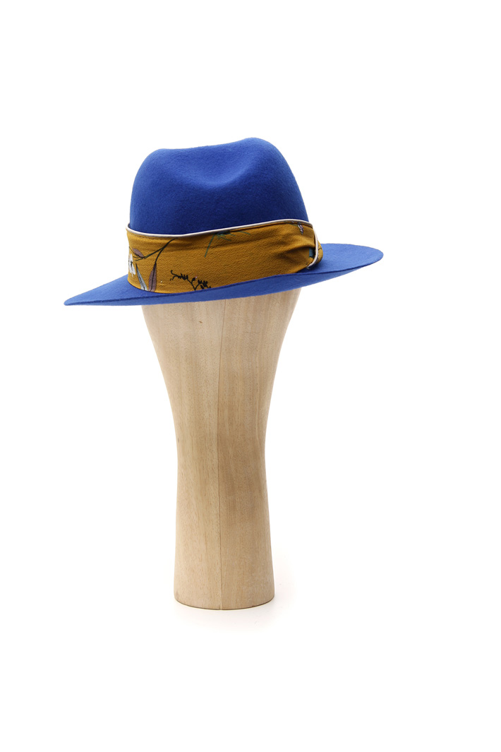 Fantasy ribbon hat Intrend Fantasy ribbon hat Intrend