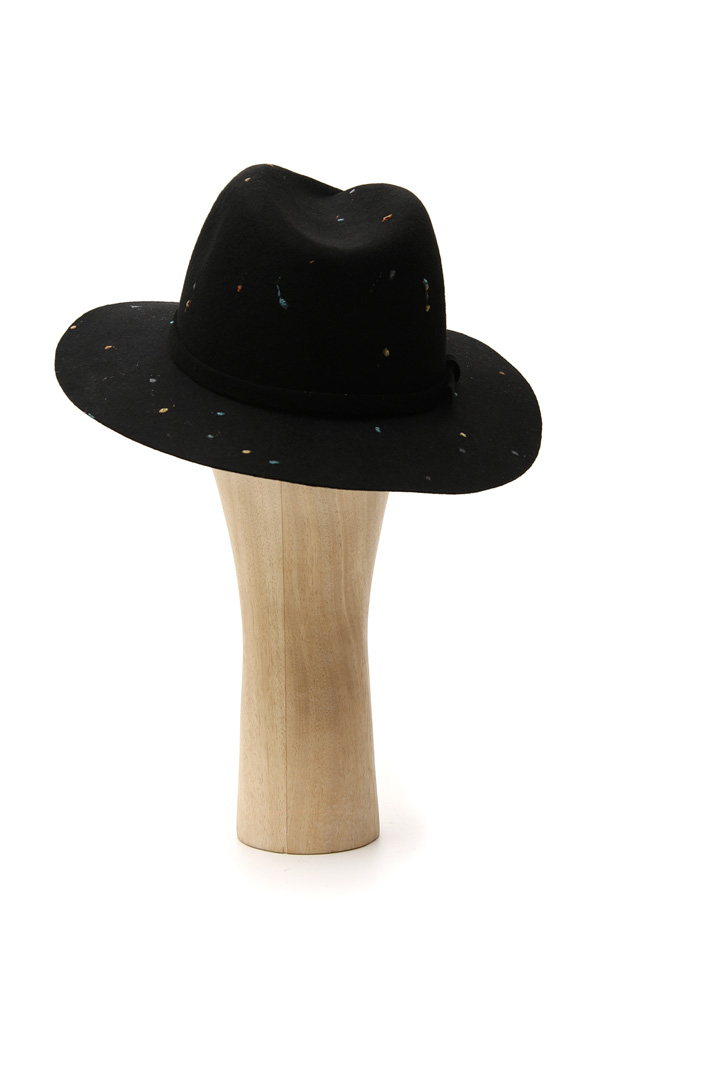 Embroidered fedora hat Intrend Embroidered fedora hat Intrend