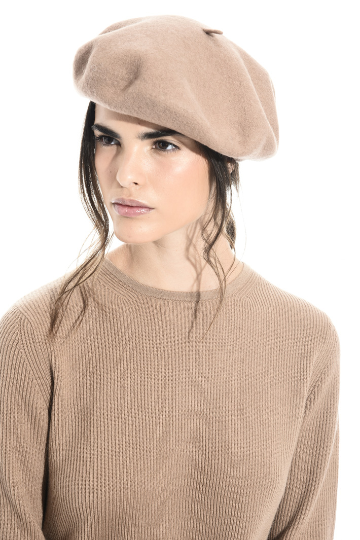Pure wool flat hat Intrend Pure wool flat hat Intrend