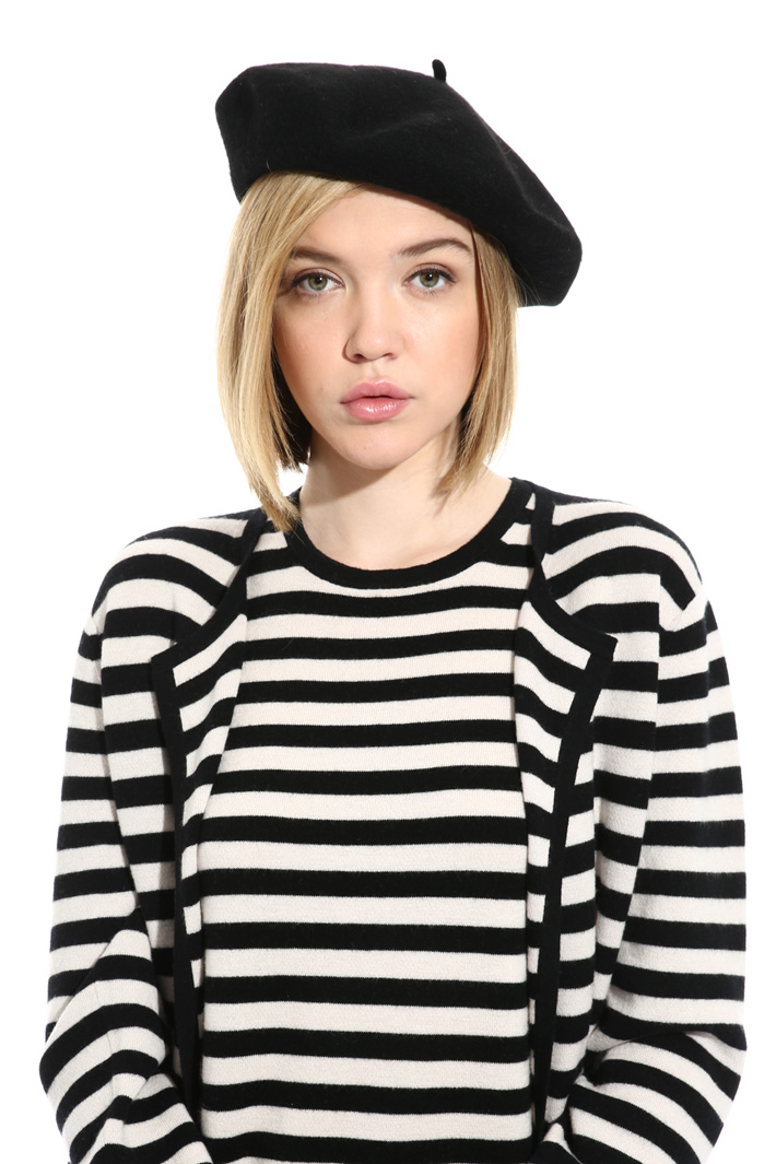 Pure wool flat hat Intrend Pure wool flat hat Intrend