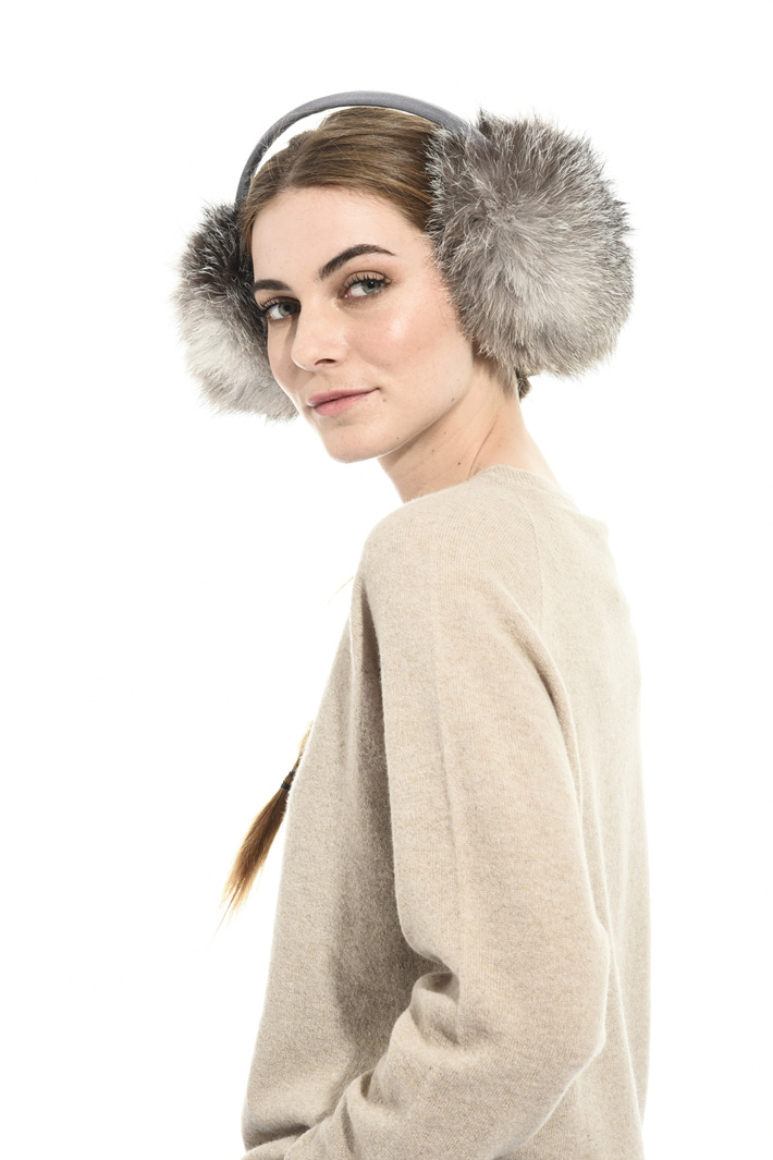 Fox fur ear muffs Intrend Fox fur ear muffs Intrend