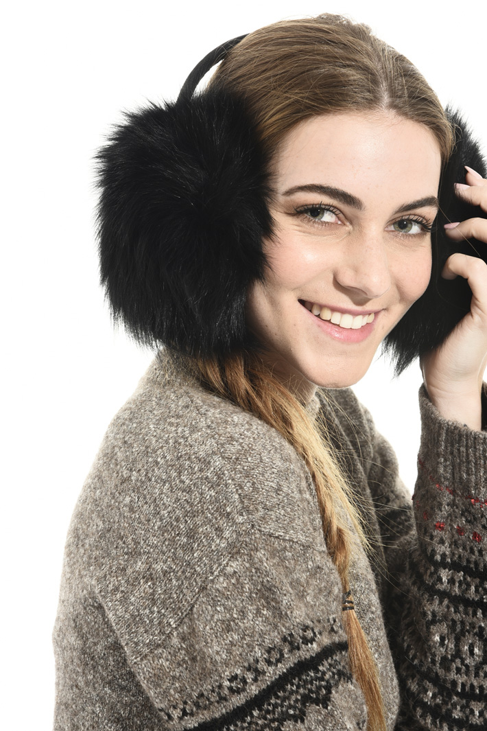 Fox fur ear muffs Intrend Fox fur ear muffs Intrend