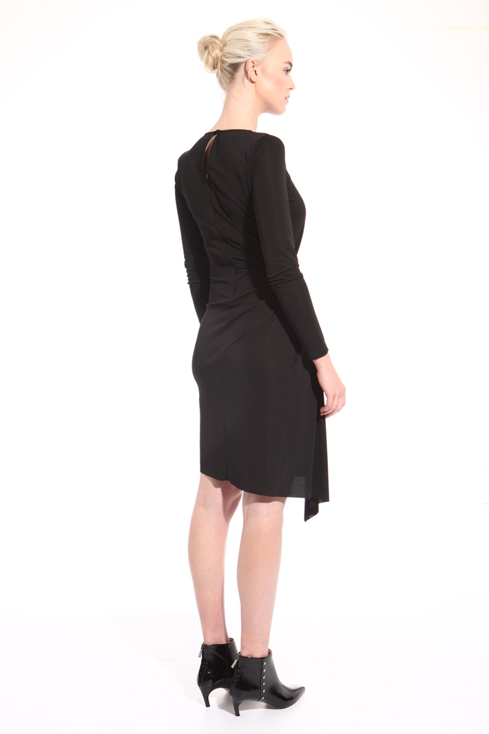 Asymmetrical draped dress
Intrend Asymmetrical draped dress
Intrend