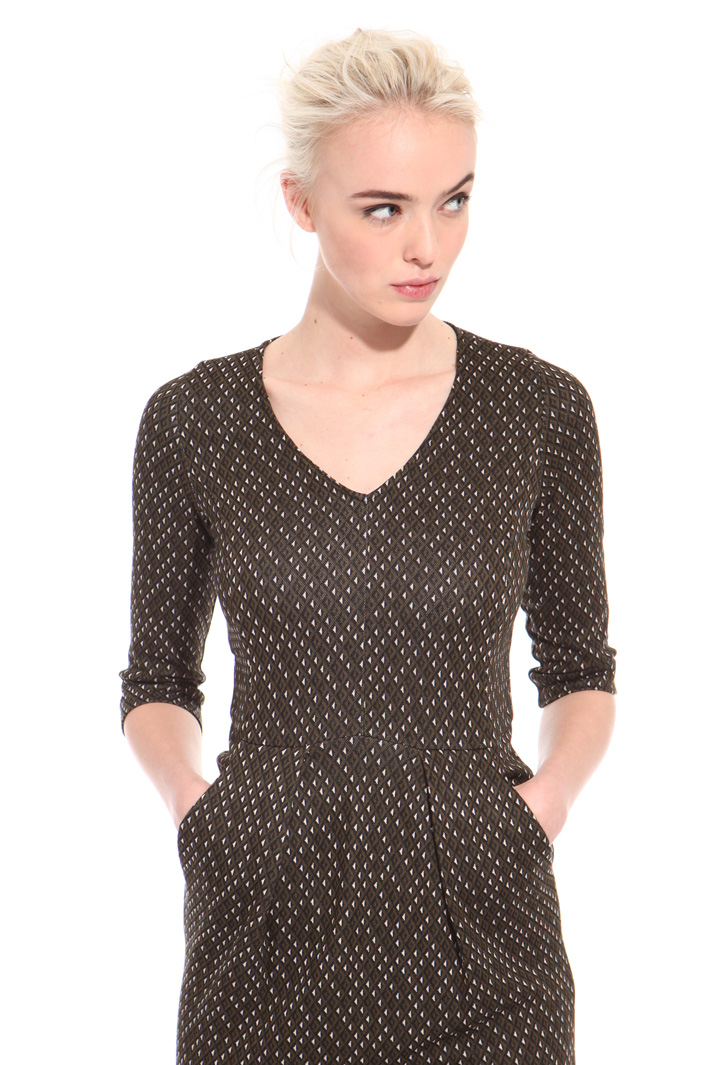 Fitted jersey dress Intrend Fitted jersey dress Intrend