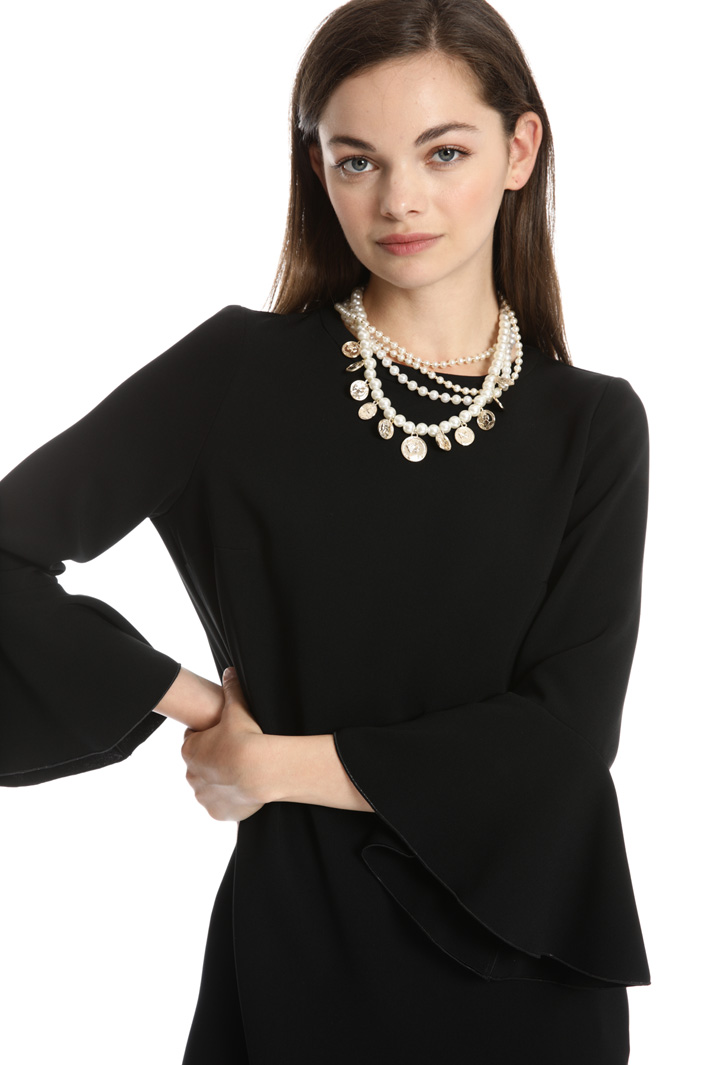 Metal and bead necklace Intrend Metal and bead necklace Intrend